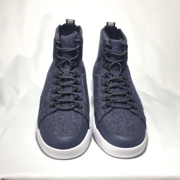 CLEARANCE❗️UNDER ARMOUR Blue Wool High Tops - Picture 4 of 5